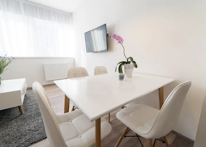 Myapartment In The Center Апартаменти *